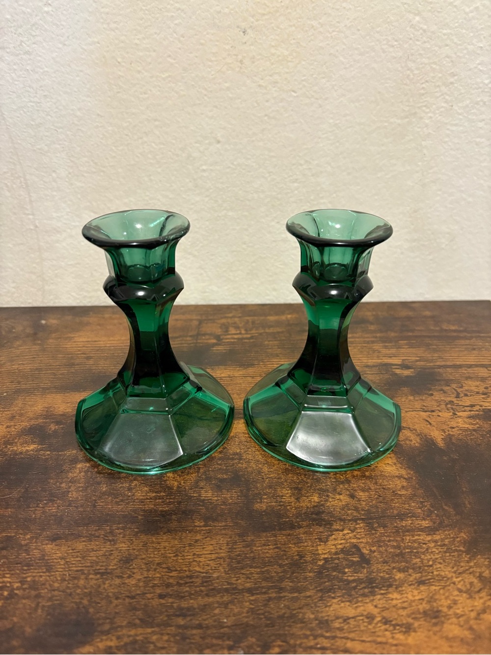 VTG juniper glass emerald green 4.5” candlestick holder set of 2